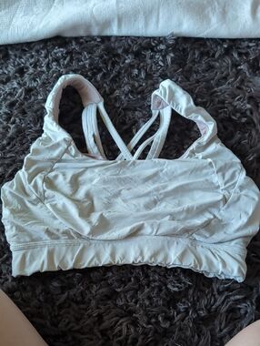 lululemon athletica Cream Strappy Crossback Sports Bra